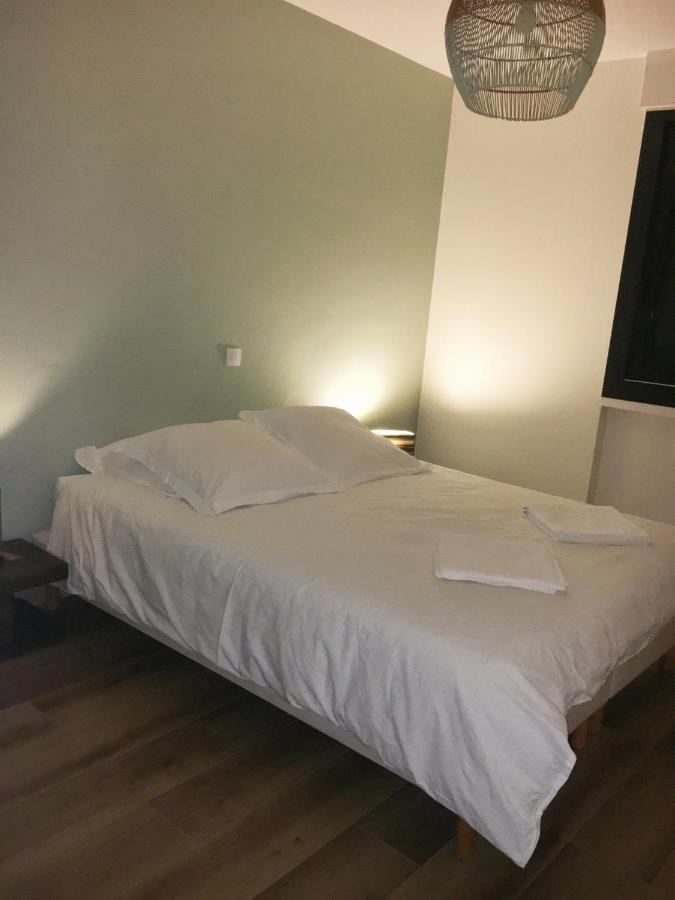 Apt Calme Vue Lac - 2 Chambres - Sauna Annecy Bagian luar foto